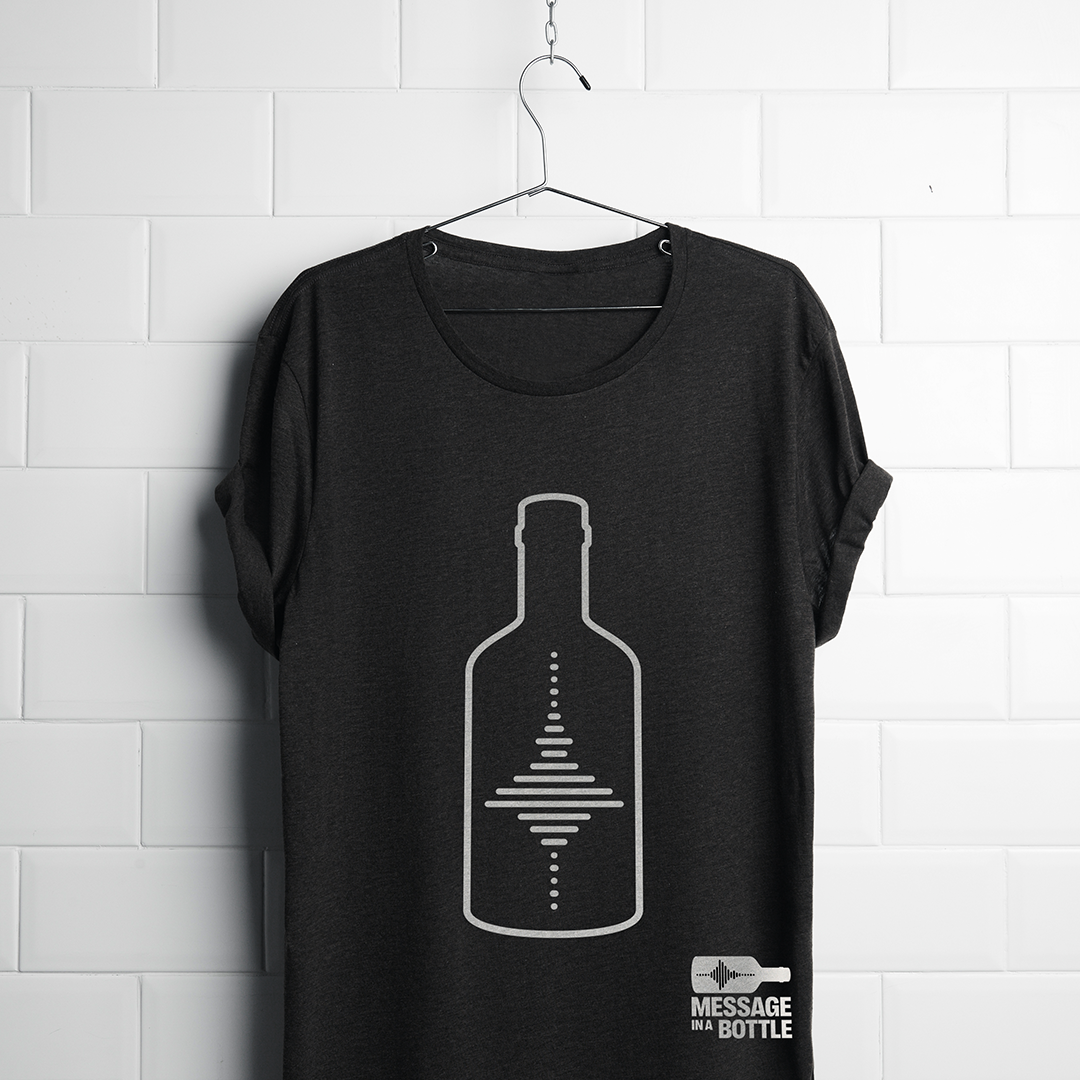 Hanging-T-Shirt-Mockup